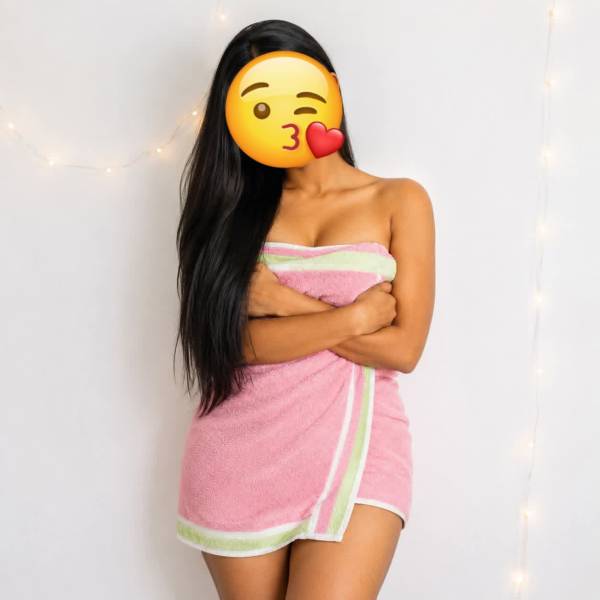 Genuine Live Cam Show Available 💯